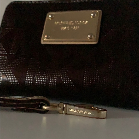 Michael Kors leather wallet - Picture 4 of 7